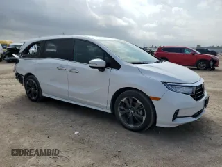 2024 Honda Odyssey Elite with VIN 5FNRL6H98RB021987, listed as a Copart auction lot 47383245 with 17,806 mi miles and Salvage Title. Bid and sale history available at carsss.com. Image 4.