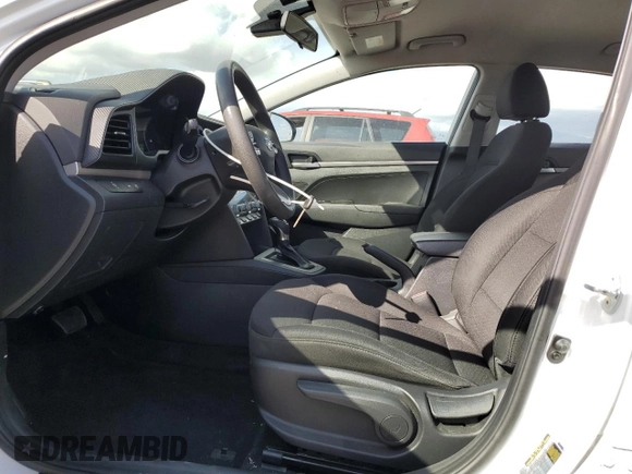 2020 Hyundai Elantra SE z VIN 5NPD74LF7LH600381, wystawiony jako Copart lot #50062255 z przebiegiem 68 795 mil mil oraz Szkoda całkowita • Salvage title. Historia ofert i sprzedaży dostępna na DreamBid. Obrazek 7.