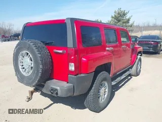 2007 Hummer H3 SUV with VIN 5GTDN13E678142471, listed as a IAAI auction lot 41796333 with 248,289 mi miles and . Bid and sale history available at DreamBid. Image 4.