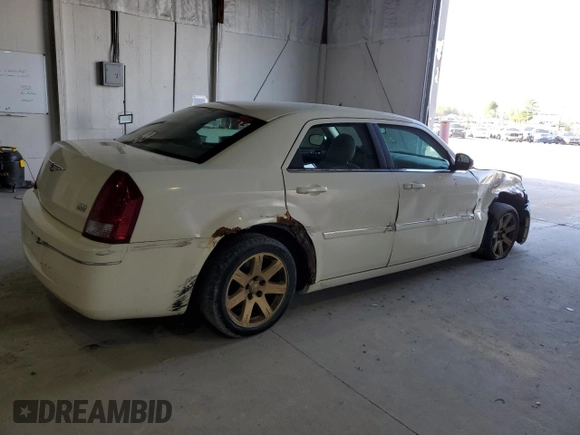 2007 Chrysler 300 Touring with VIN 2C3KA53G47H792370, listed as a Copart auction lot 53127555 with 69,409 mi miles and Salvage Title. Bid and sale history available at DreamBid. Image 3.