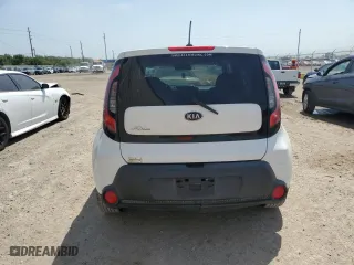 2014 Kia Soul with VIN KNDJN2A29E7075442, listed as a Copart auction lot 61624974 with 150,034 mi miles and Non Repairable. Bid and sale history available at carsss.com. Image 6.