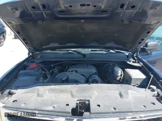 2010 Chevrolet Silverado 1500 LT with VIN 3GCRCSE01AG257037, listed as a IAAI auction lot 41885948 with 148,298 mi miles. Bid and sale history available at carsss.com. Image 10.