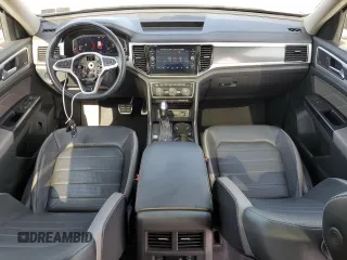 2021 Volkswagen Atlas SEL Premium R-Line with VIN 1V2FR2CA5MC541449, listed as a Copart auction lot 62304135 with 58,269 mi miles and Salvage title. Bid and sale history available at DreamBid. Image 8.