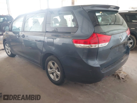 2014 Toyota Sienna L with VIN 5TDZK3DCXES434910, listed as a IAAI auction lot 41731864 with 146,161 mi miles. Bid and sale history available at carsss.com. Image 3.