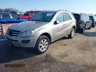 2007 Mercedes-Benz M 320 CDI z VIN 4JGBB22E77A208738, wystawiony jako IAAI lot #41405025 z przebiegiem 244 182 mil mil oraz . Historia ofert i sprzedaży dostępna na DreamBid. Obrazek 2.
