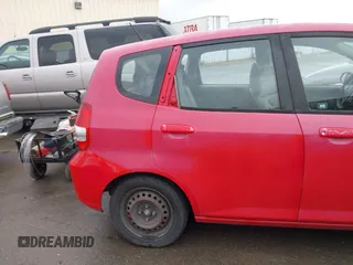 2007 Honda Fit with VIN JHMGD38487S063033, listed as a IAAI auction lot 41892621 with 250,632 mi miles. Bid and sale history available at carsss.com. Image 12.