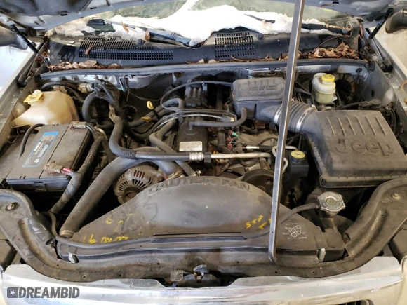 2004 Jeep Grand Cherokee Limited with VIN 1J4GW58S34C283850, listed as a Copart auction lot 81348634 with 207,307 mi miles and Clean Title. Bid and sale history available at carsss.com. Image 12.