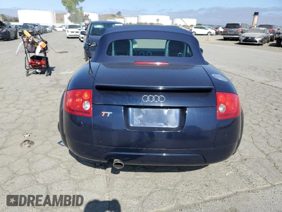 2004 Audi TT z VIN TRUTC28N441004820, wystawiony jako Copart lot #59420835 z przebiegiem 152 988 mil mil oraz Szkoda całkowita • Salvage title. Historia ofert i sprzedaży dostępna na DreamBid. Obrazek 6.