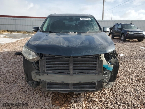 2018 Chevrolet Traverse LT Cloth with VIN 1GNEVGKW4JJ247316, listed as a Copart auction lot 42257415 with 92,206 mi miles and Salvage Title. Bid and sale history available at carsss.com. Image 5.