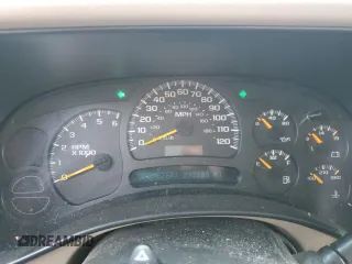 2004 GMC Yukon SLE with VIN 1GKEC13VX4R283538, listed as a Copart auction lot 83701914 with 293,108 mi miles and Salvage Title. Bid and sale history available at carsss.com. Image 9.
