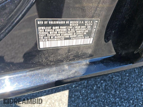 2024 Volkswagen Jetta S z VIN 3VW5M7BUXRM054755, wystawiony jako IAAI lot #42808965 z przebiegiem 23 995 mil mil oraz . Historia ofert i sprzedaży dostępna na DreamBid. Obrazek 17.