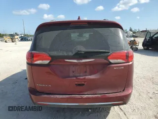 2020 Chrysler Pacifica Touring L z VIN 2C4RC1BG7LR135565, wystawiony jako Copart lot #54108915 z przebiegiem 62 639 mil mil oraz Nie do naprawy • Non repairable. Historia ofert i sprzedaży dostępna na DreamBid. Obrazek 6.