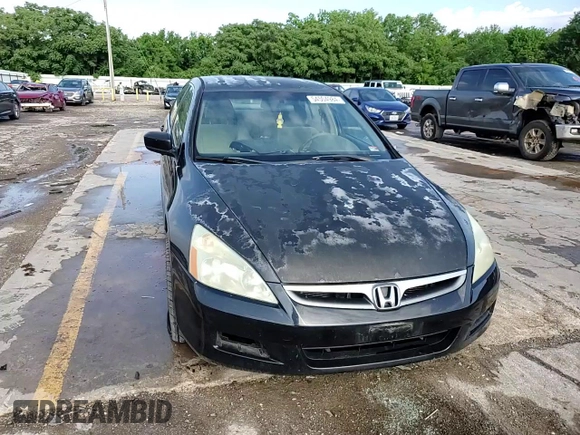 2006 Honda Accord LX SE z VIN 1HGCM55396A164885, wystawiony jako Copart lot #54504984 z przebiegiem 296 276 mil mil oraz Nie do naprawy • Non repairable. Historia ofert i sprzedaży dostępna na DreamBid. Obrazek 11.