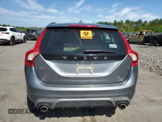 2018 Volvo V60 Dynamic with VIN YV140MEL2J2379191, listed as a Copart auction lot 56674385 with Not provided miles and Salvage title. Bid and sale history available at DreamBid. Image 6.