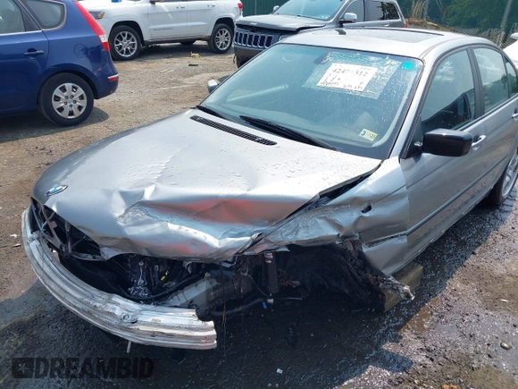 2004 BMW 3 Series 325i z VIN WBAET37484NJ83466, wystawiony jako IAAI lot #42409512 z przebiegiem 98 955 mil mil oraz . Historia ofert i sprzedaży dostępna na DreamBid. Obrazek 6.