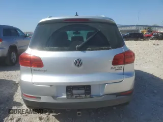 2012 Volkswagen Tiguan S with VIN WVGBV7AX5CW601352, listed as a Copart auction lot 48768155 with 161,632 mi miles and Salvage Title. Bid and sale history available at DreamBid. Image 6.