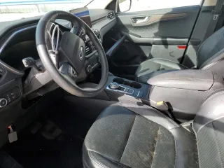 2020 Ford Escape Titanium z VIN 1FMCU9J95LUA37315, wystawiony jako Copart lot #58873545 z przebiegiem Nie podano mil oraz Szkoda całkowita • Salvage title. Historia ofert i sprzedaży dostępna na DreamBid. Obrazek 7.