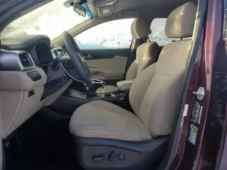 2019 Kia Sorento LX with VIN 5XYPGDA58KG475467, listed as a Copart auction lot 43527405 with 124,337 mi miles and Salvage Title. Bid and sale history available at carsss.com. Image 7.