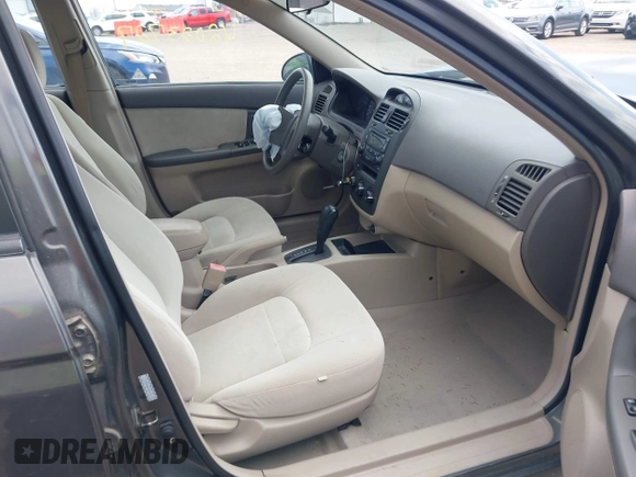 2006 Kia Spectra EX with VIN KNAFE121365346365, listed as a IAAI auction lot 42023727 with 87,345 mi miles and . Bid and sale history available at DreamBid. Image 5.