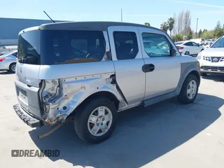 2005 Honda Element LX with VIN 5J6YH18335L004267, listed as a IAAI auction lot 41955187 with 136,283 mi miles and . Bid and sale history available at DreamBid. Image 4.