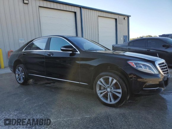 2016 Mercedes-Benz S 550 with VIN WDDUG8CB8GA209960, listed as a Copart auction lot 43366595 with 77,081 mi miles and Clean Title. Bid and sale history available at carsss.com. Image 4.