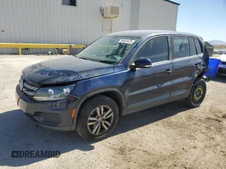 2013 Volkswagen Tiguan S z VIN WVGAV3AX7DW577836, wystawiony jako Copart lot #46491625 z przebiegiem 108 349 mil mil oraz Szkody całkowita. Historia ofert i sprzedaży dostępna na DreamBid. Obrazek 1.