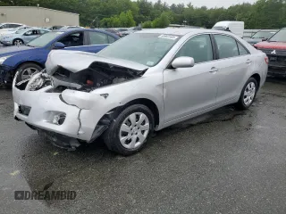 2010 Toyota Camry z VIN 4T4BF3EK7AR054314, wystawiony jako Copart lot #60963165 z przebiegiem 71 606 mil mil oraz Czysty tytuł • Clean title. Historia ofert i sprzedaży dostępna na DreamBid. Obrazek 1.