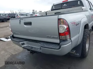2010 Toyota Tacoma • with VIN 3TMMU4FN1AM017971, listed as a IAAI auction lot 41894625 with 153,946 mi miles and . Bid and sale history available at carsss.com. Image 17.