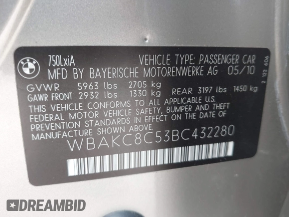 2011 BMW 7 Series 750Li xDrive with VIN WBAKC8C53BC432280, listed as a IAAI auction lot 41520006 with 114,135 mi miles. Bid and sale history available at carsss.com. Image 9.