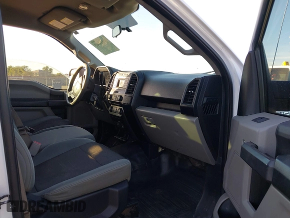 2015 Ford F-150 XL with VIN 1FTEW1CP9FKE31291, listed as a IAAI auction lot 41049065 with 170,107 mi miles. Bid and sale history available at carsss.com. Image 5.