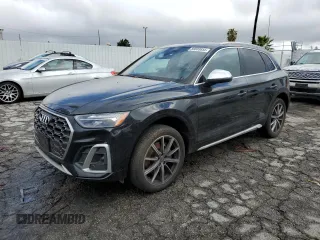 2022 Audi SQ5 Premium Plus with VIN WA1B4AFY0N2087887, listed as a Copart auction lot 88809855 with 14,999 mi miles and Salvage Title. Bid and sale history available at carsss.com. Image 1.