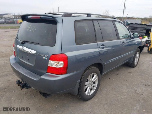 2006 Toyota Highlander Hybrid with VIN JTEEW21A260021072, listed as a IAAI auction lot 41903150 with 164,766 mi miles. Bid and sale history available at carsss.com. Image 4.