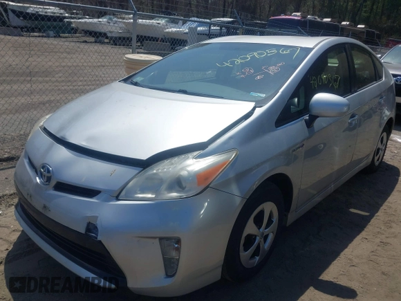 2012 Toyota Prius One with VIN JTDKN3DU2C5466786, listed as a IAAI auction lot 42090567 with 122,120 mi miles. Bid and sale history available at carsss.com. Image 17.
