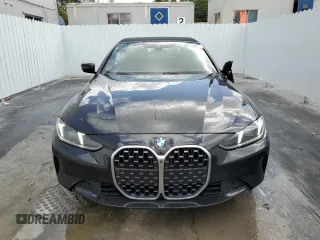 2025 BMW 4 Series 430i z VIN WBA33DB02SCT88386, wystawiony jako Copart lot #51690135 z przebiegiem 7 071 mil mil oraz Czysty tytuł • Clean title. Historia ofert i sprzedaży dostępna na DreamBid. Obrazek 5.