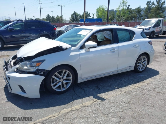 2015 Lexus CT 200h Hybrid with VIN JTHKD5BH2F2248775, listed as a IAAI auction lot 41992911 with 110,095 mi miles. Bid and sale history available at carsss.com. Image 17.