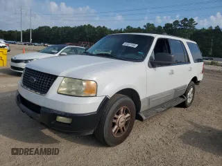 2004 Ford Expedition Special Service with VIN 1FMPU15L54LB43988, listed as a Copart auction lot 61337155 with 237,424 mi miles and Salvage title. Bid and sale history available at DreamBid. Image 1.