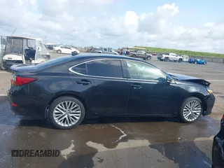 2016 Lexus ES with VIN JTHBK1GG7G2226402, listed as a IAAI auction lot 41882783 with 98,150 mi miles. Bid and sale history available at carsss.com. Image 14.