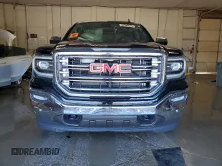 2017 GMC Sierra 1500 SLT z VIN 3GTU2NEC1HG211372, wystawiony jako Copart lot #56509595 z przebiegiem 72 150 mil mil oraz Szkody całkowita. Historia ofert i sprzedaży dostępna na DreamBid. Obrazek 5.