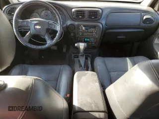 2008 Chevrolet TrailBlazer 1LT with VIN 1GNDS13S682218398, listed as a Copart auction lot 48301295 with 140,417 mi miles and Salvage Title. Bid and sale history available at DreamBid. Image 8.