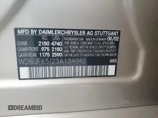 2003 Mercedes-Benz E 320 z VIN WDBUF65J23A134042, wystawiony jako Copart lot #57634185 z przebiegiem 70 816 mil mil oraz Szkoda całkowita • Salvage title. Historia ofert i sprzedaży dostępna na DreamBid. Obrazek 12.