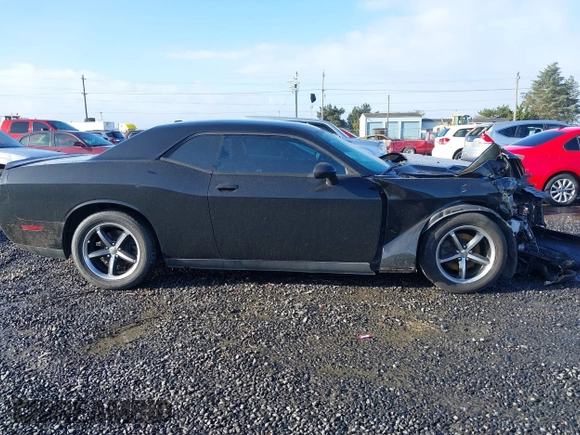 2011 Dodge Challenger z VIN 2B3CJ4DG2BH569764, wystawiony jako IAAI lot #41652462 z przebiegiem 138 057 mil mil oraz . Historia ofert i sprzedaży dostępna na DreamBid. Obrazek 14.