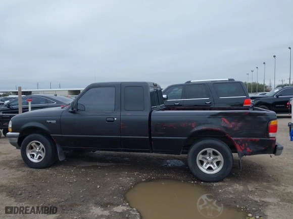 1998 Ford Ranger XL with VIN 1FTYR14C4WPB61535, listed as a IAAI auction lot 41630900 with 231,208 mi miles. Bid and sale history available at carsss.com. Image 14.