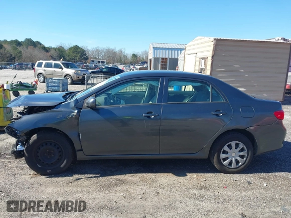 2010 Toyota Corolla z VIN 1NXBU4EE9AZ382057, wystawiony jako IAAI lot #41600793 z przebiegiem 132 540 mil mil oraz . Historia ofert i sprzedaży dostępna na DreamBid. Obrazek 14.