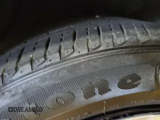 2024 Toyota Corolla LE z VIN 5YFB4MDEXRP128517, wystawiony jako IAAI lot #42852699 z przebiegiem 36 111 mil mil oraz . Historia ofert i sprzedaży dostępna na DreamBid. Obrazek 8.