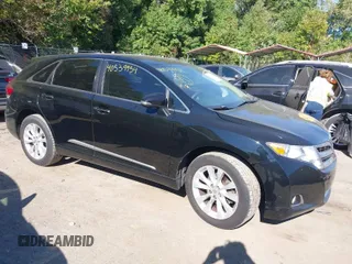 2015 Toyota Venza LE with VIN 4T3BA3BB9FU067531, listed as a IAAI auction lot 40539954 with 113,299 mi miles. Bid and sale history available at carsss.com. Image 1.