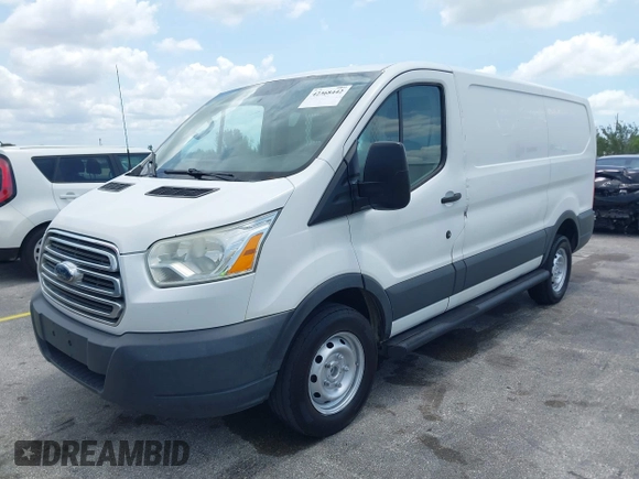 2015 Ford Transit Cargo with VIN 1FTNR1ZM4FKA33913, listed as a IAAI auction lot 42368442 with 91,608 mi miles and . Bid and sale history available at DreamBid. Image 16.