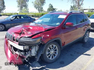 2019 Jeep Cherokee Latitude Plus with VIN 1C4PJMLB0KD231587, listed as a IAAI auction lot 42015017 with 116,463 mi miles and . Bid and sale history available at DreamBid. Image 2.