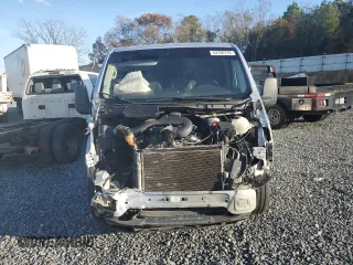 2017 Ford Transit XL with VIN 1FBZX2YM8HKB01569, listed as a Copart auction lot 84736774 with 123,374 mi miles and Salvage title. Bid and sale history available at DreamBid. Image 5.
