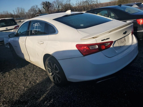 2020 Chevrolet Malibu RS with VIN 1G1ZG5STXLF154667, listed as a Copart auction lot 48537075 with 32,116 mi miles and Salvage Title. Bid and sale history available at carsss.com. Image 2.