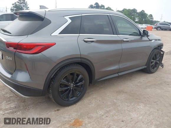 2019 Infiniti QX50 LUXE with VIN 3PCAJ5M16KF112761, listed as a IAAI auction lot 41921825 with 78,566 mi miles. Bid and sale history available at carsss.com. Image 4.